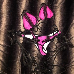 Sz M bikini with wet-look leg wraps.